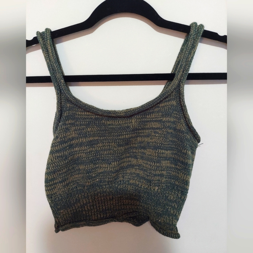 NWOT Green Cropped Tank Cider Size Small